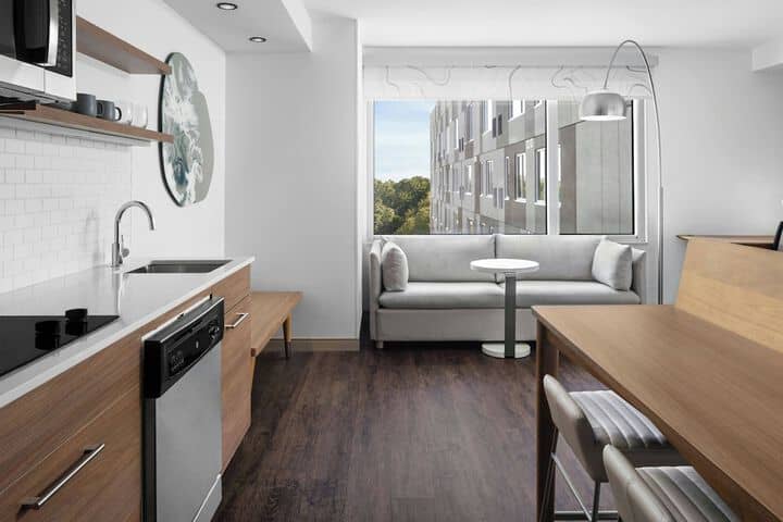 Room 20 of 30