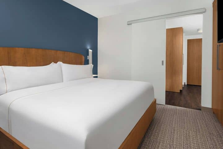 Room 5 of 30